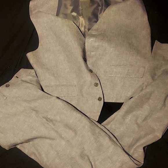 Designer linen 2 piece. #trending linen suits. Trousers and vest by Michael Kors - Picture 1 of 4